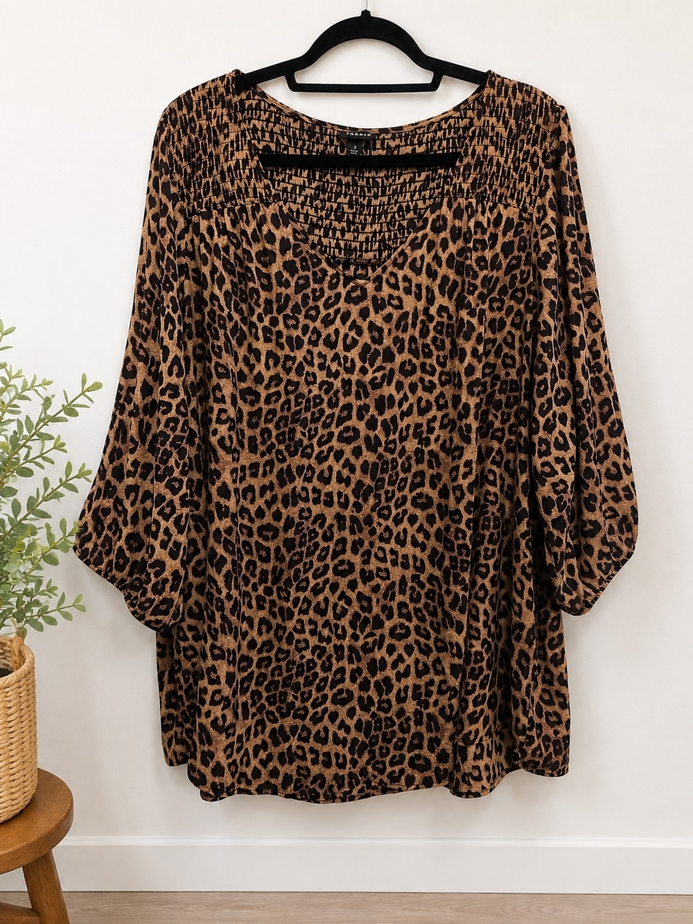 Torrid Leopard Print Blouse | Size 3 (3X) | Smocked Yoke 3/4 Sleeve Top